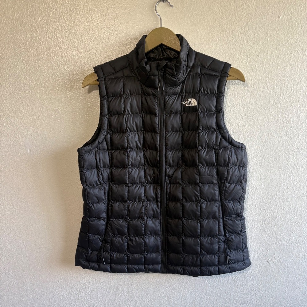 The North Face Women's Medium Thermoball Eco Black Puffer Vest Outdoor Travel
